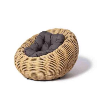 Плетеное кресло NEST песочное